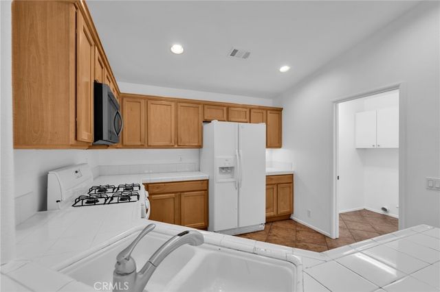 30940 Robert Road, Thousand Palms, CA 92276