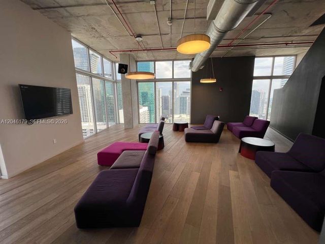 151 SE 1st Street PH07, Miami, FL 33131