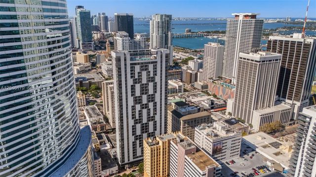 151 SE 1st Street PH07, Miami, FL 33131