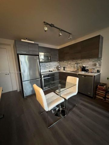 151 SE 1st Street PH07, Miami, FL 33131