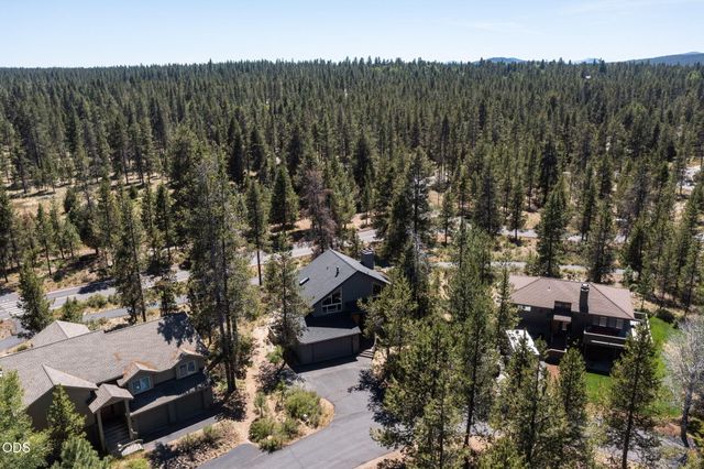 18117 Belknap Lane, Sunriver, OR 97707
