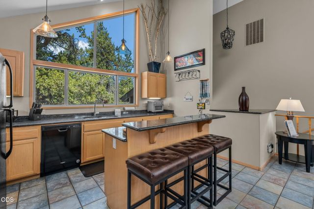 18117 Belknap Lane, Sunriver, OR 97707