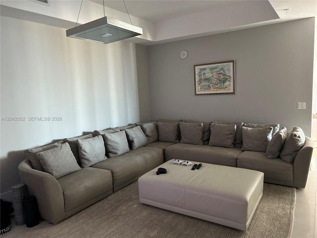 330 Sunny Isles Blvd 5-2503, Sunny Isles Beach, FL 33160