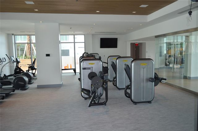 330 Sunny Isles Blvd 5-2503, Sunny Isles Beach, FL 33160
