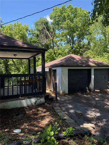 9915 North Road, Fairview Heights, IL 62208