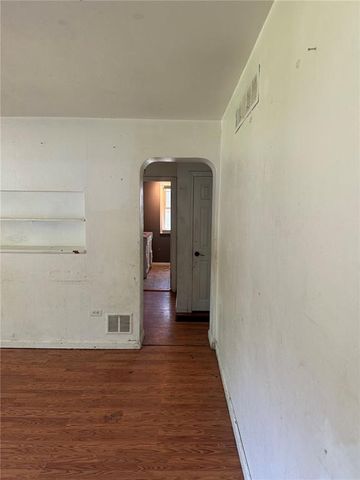 9915 North Road, Fairview Heights, IL 62208