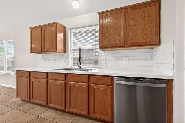 1434 Monterra Point, Fresno, TX 77545