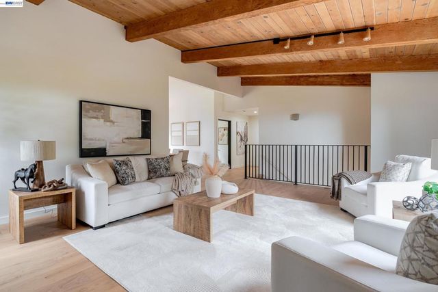 4827 Trinidad, Oakland, CA 94602