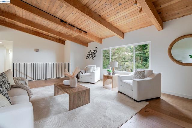 4827 Trinidad, Oakland, CA 94602
