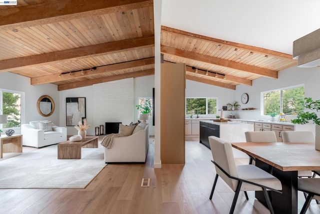 4827 Trinidad, Oakland, CA 94602