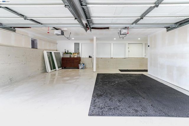 4827 Trinidad, Oakland, CA 94602