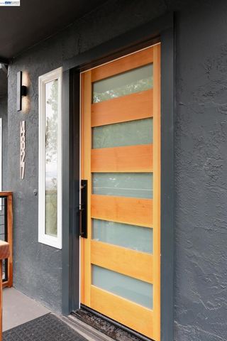 4827 Trinidad, Oakland, CA 94602