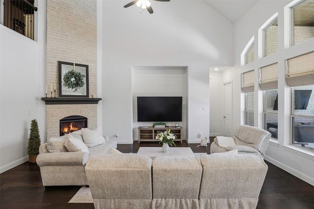1929 Shumard Way, Fort Worth, TX 76008