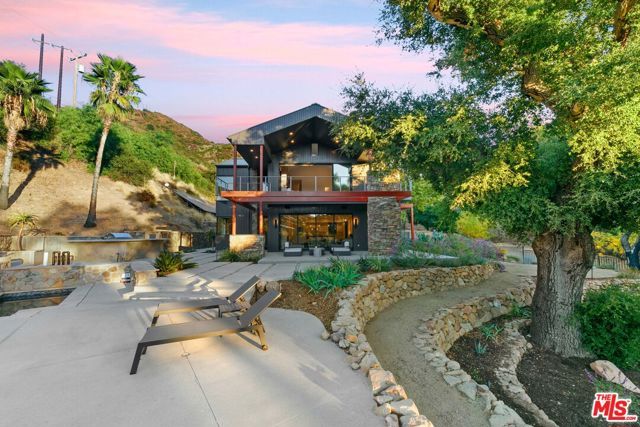 28525 Newton Canyon Road, Malibu, CA 90265