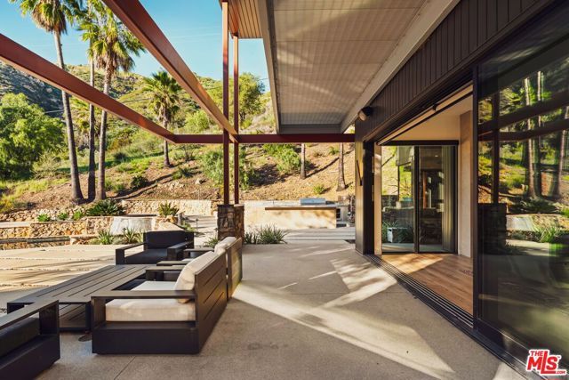 28525 Newton Canyon Road, Malibu, CA 90265