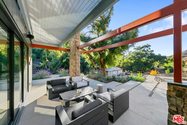 28525 Newton Canyon Road, Malibu, CA 90265