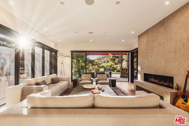 28525 Newton Canyon Road, Malibu, CA 90265
