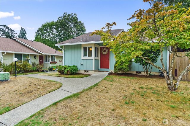4927 Cottage Lane SE, Lacey, WA 98503