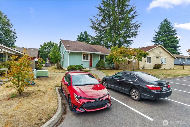 4927 Cottage Lane SE, Lacey, WA 98503