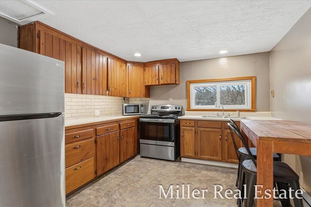 7410 Bivens Road, Nashville, MI 49073