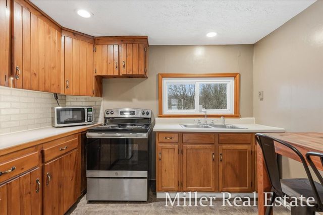 7410 Bivens Road, Nashville, MI 49073