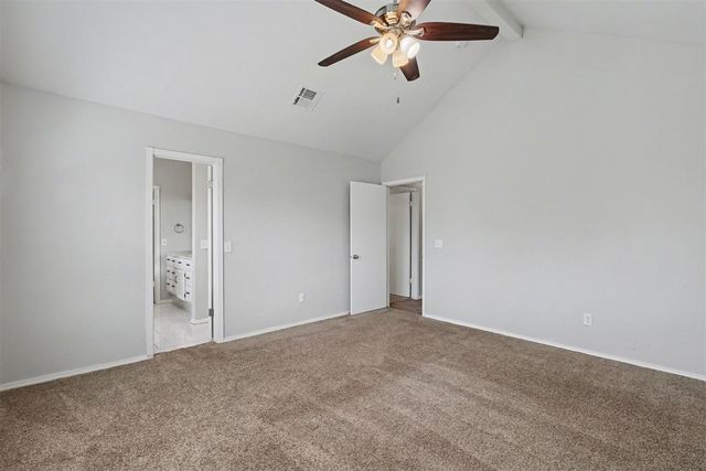 1725 Overland Trail, Choctaw, OK 73020