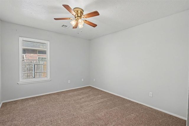 1725 Overland Trail, Choctaw, OK 73020