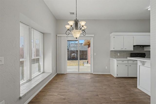 1725 Overland Trail, Choctaw, OK 73020