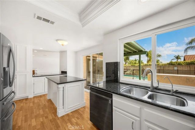 2425 Centennial Way, Corona, CA 92882