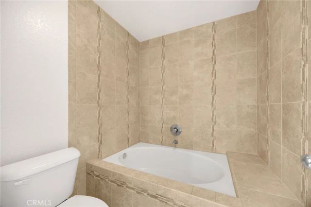 2425 Centennial Way, Corona, CA 92882