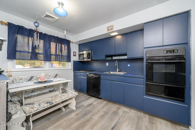 1094 June Court, Toms River, NJ 08753