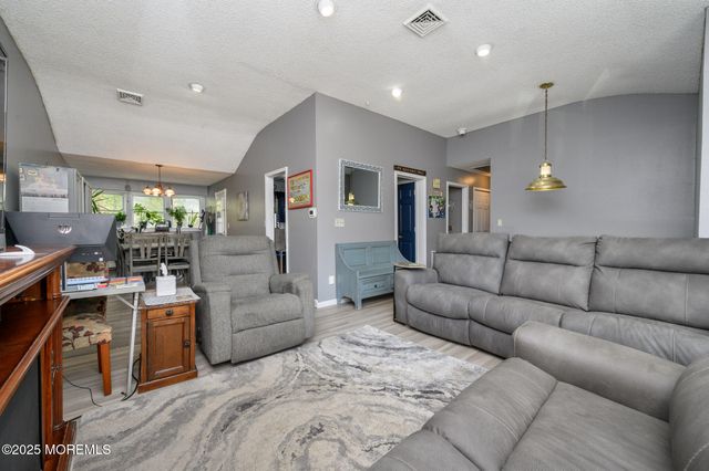 1094 June Court, Toms River, NJ 08753