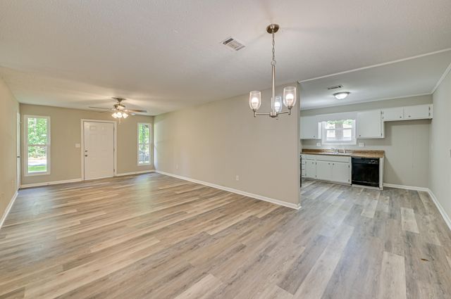 3524 Edgeworth Drive, Hephzibah, GA 30815
