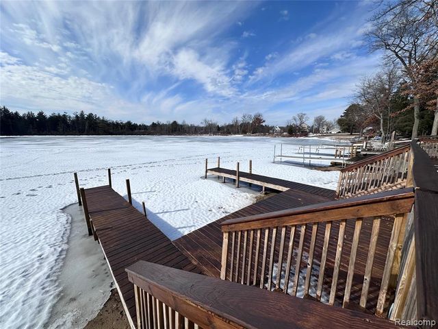 2221 Grass Lake Avenue 31, Lake, MI 48632