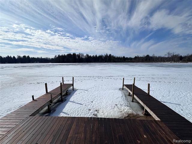 2221 Grass Lake Avenue 31, Lake, MI 48632