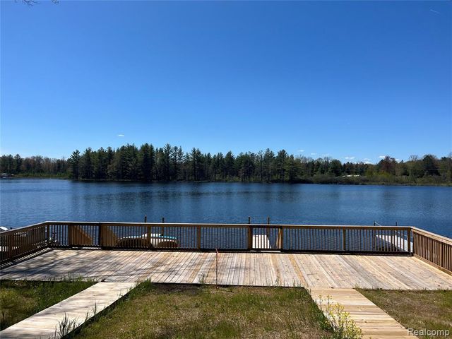 2221 Grass Lake Avenue 31, Lake, MI 48632