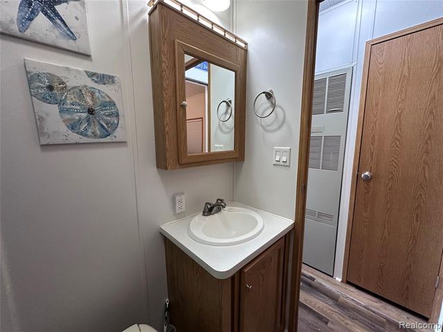 2221 Grass Lake Avenue 31, Lake, MI 48632