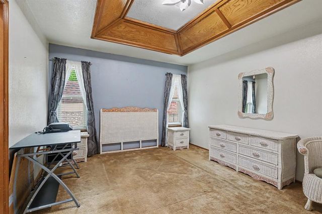 1611 N Orchard Terrace, Mustang, OK 73064