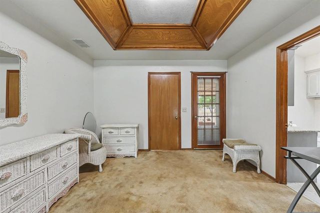 1611 N Orchard Terrace, Mustang, OK 73064
