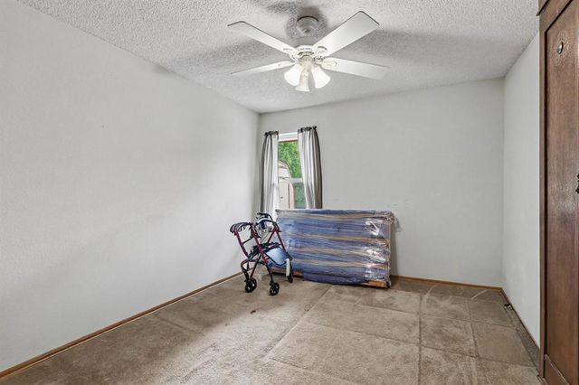 1611 N Orchard Terrace, Mustang, OK 73064