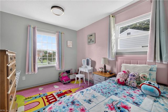 604 N Piping Rock RD, Virginia Beach, VA 23452