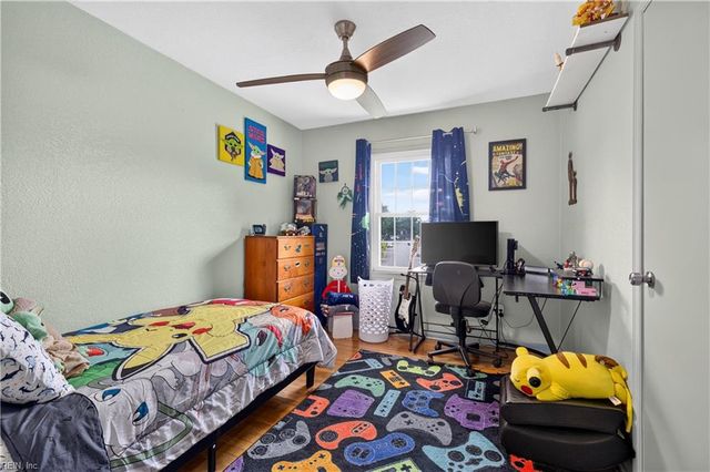 604 N Piping Rock RD, Virginia Beach, VA 23452