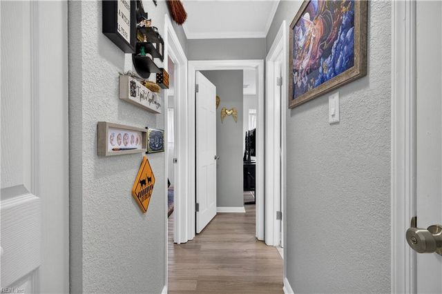 604 N Piping Rock RD, Virginia Beach, VA 23452