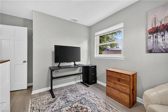 604 N Piping Rock RD, Virginia Beach, VA 23452