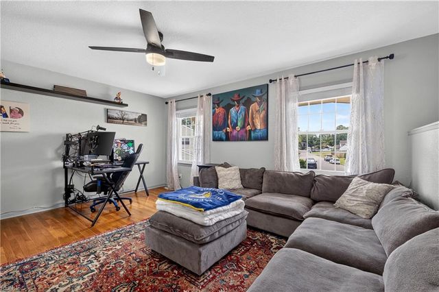604 N Piping Rock RD, Virginia Beach, VA 23452