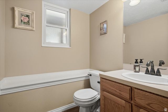 4710 S 2625 W, Roy, UT 84067