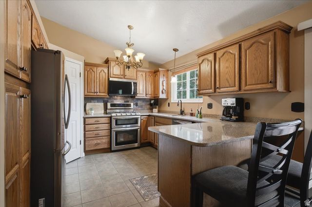 4710 S 2625 W, Roy, UT 84067