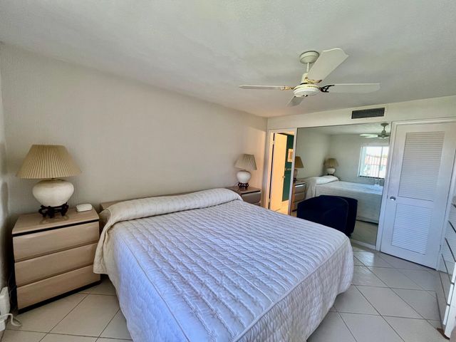 4090 Tivoli Court 301, Lake Worth, FL 33467