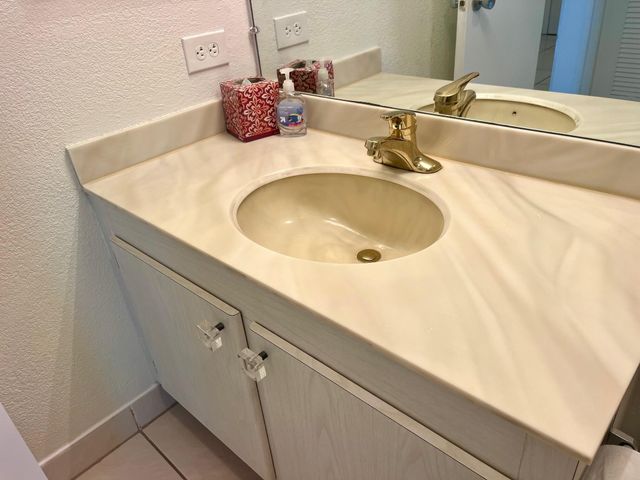 4090 Tivoli Court 301, Lake Worth, FL 33467