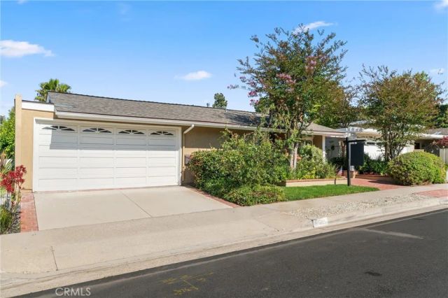 19012 Antioch, Irvine, CA 92603